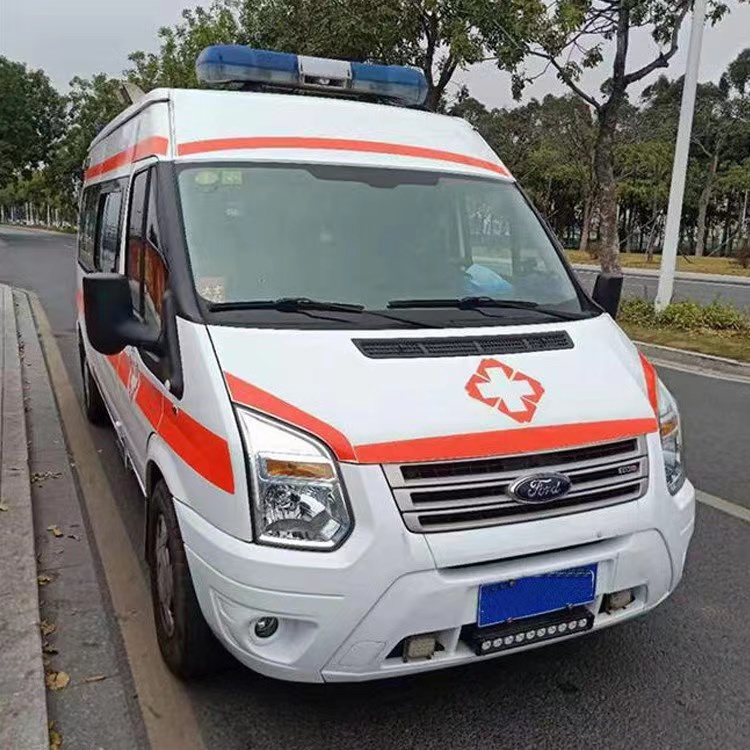 皂市镇用途不同，救护车装备标准也不同